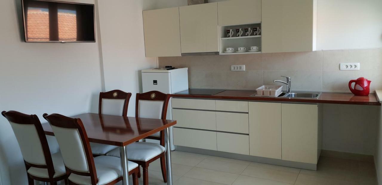 Apartments Mia Bilo Podgreben Екстериор снимка